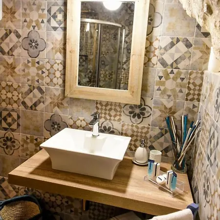 Nicola's House Luxury Loft Дом отдыха *