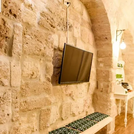 Nicola's House Luxury Loft * בארי