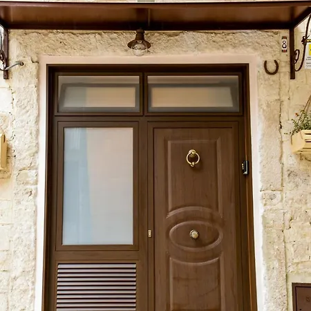 Nicola's House Luxury Loft Bari